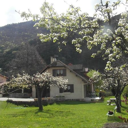 Veynes Au Vieux Tilleul B&B 외부 사진