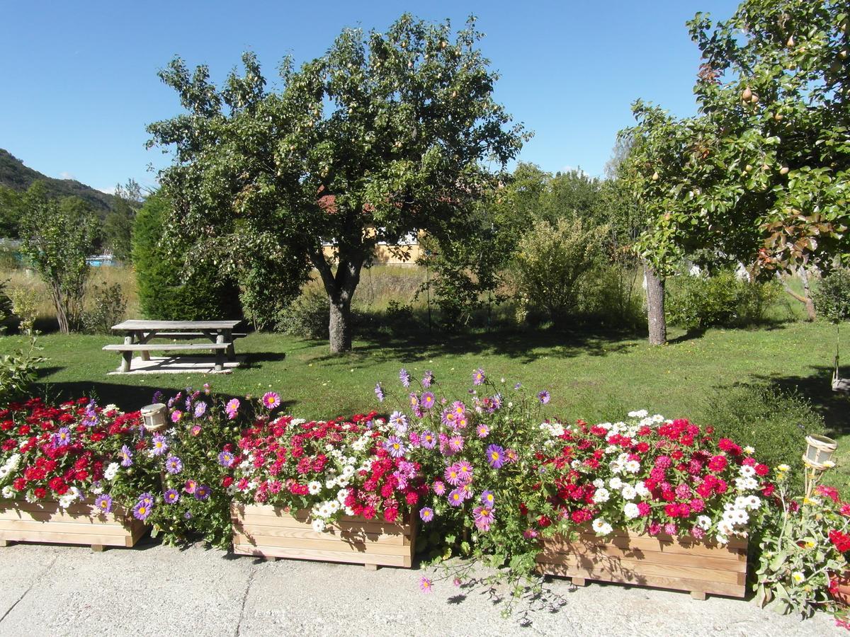 Veynes Au Vieux Tilleul B&B 외부 사진